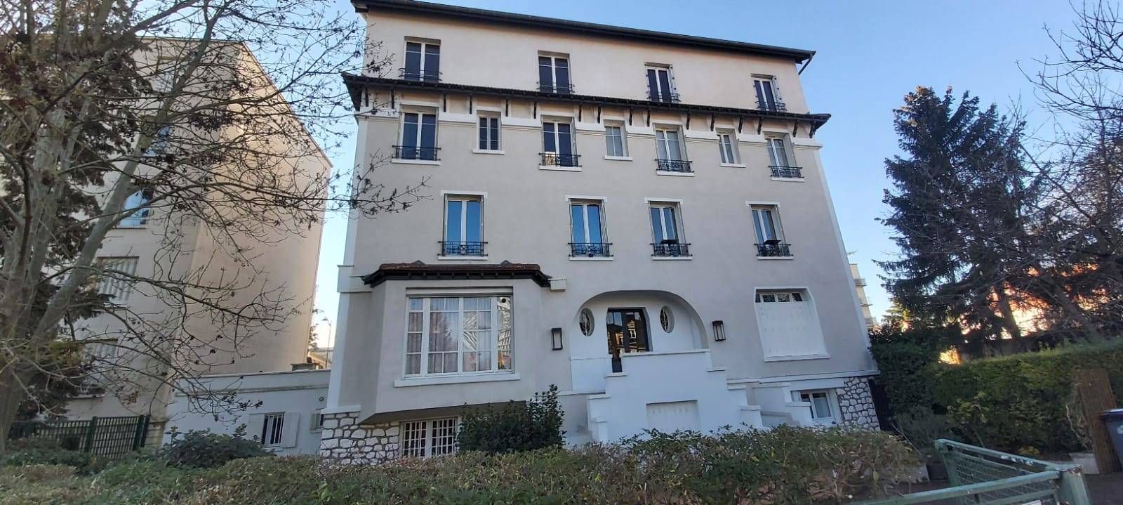 7SUR7IMMO COMMERCE & HABITAT - 1