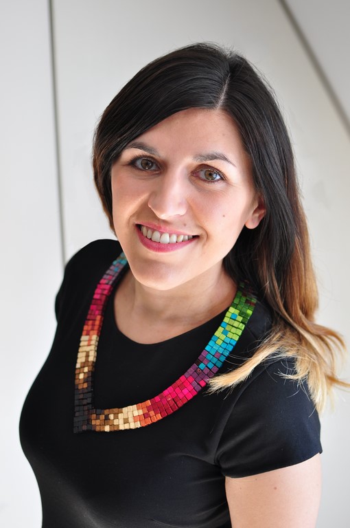 Primary image (AI selected)