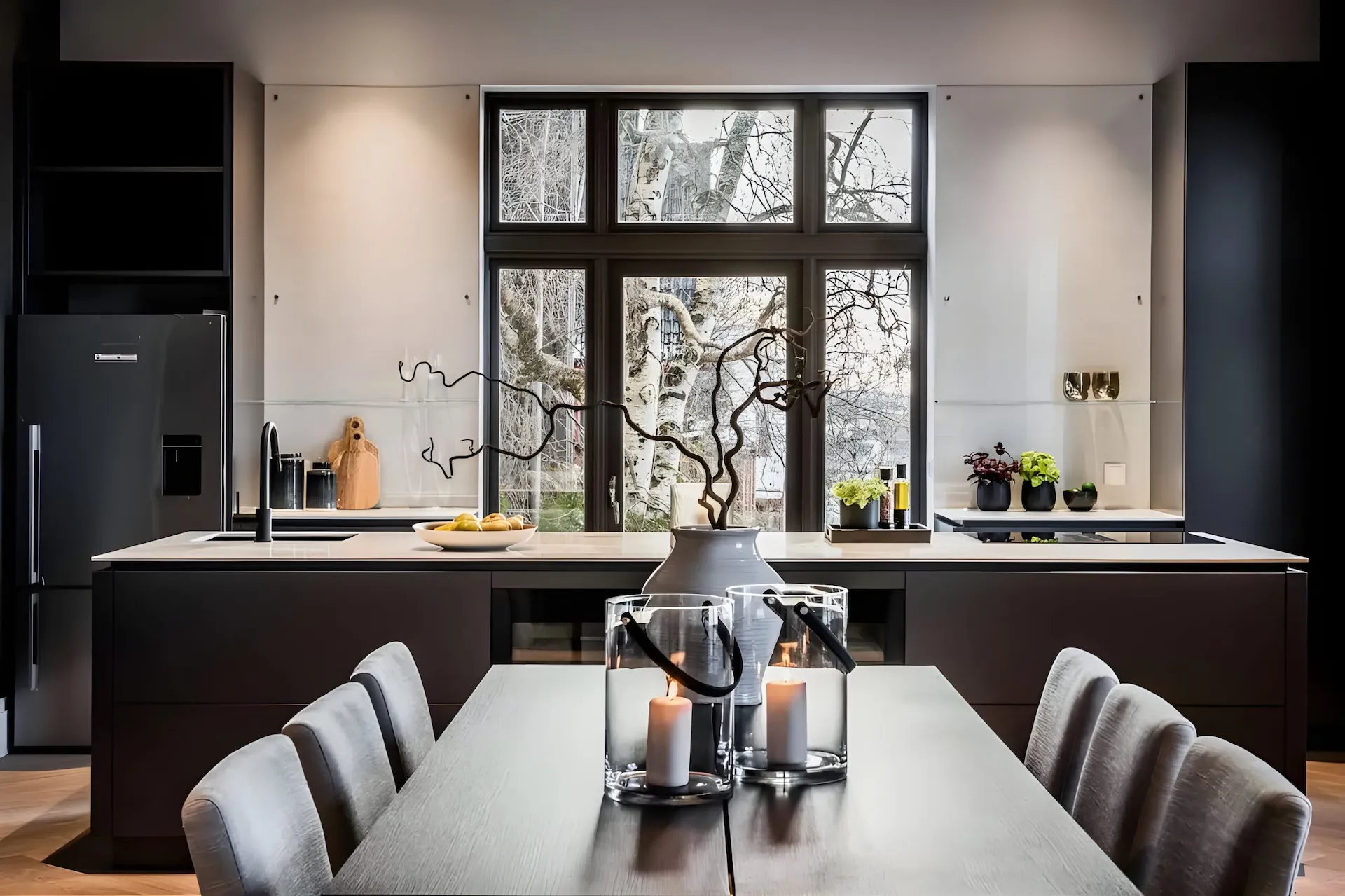 Primary image (AI selected)