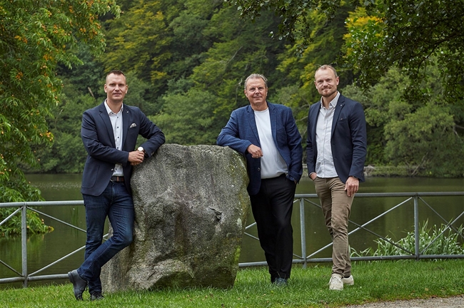 Primary image (AI selected)