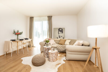 Primary image (AI selected)