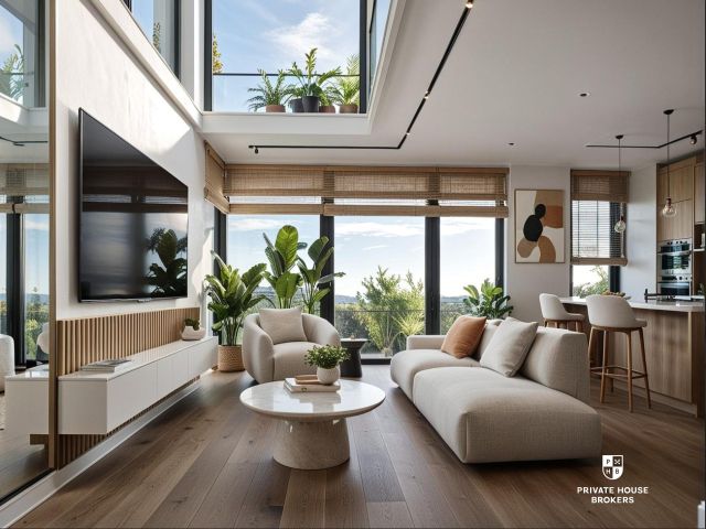 Primary image (AI selected)