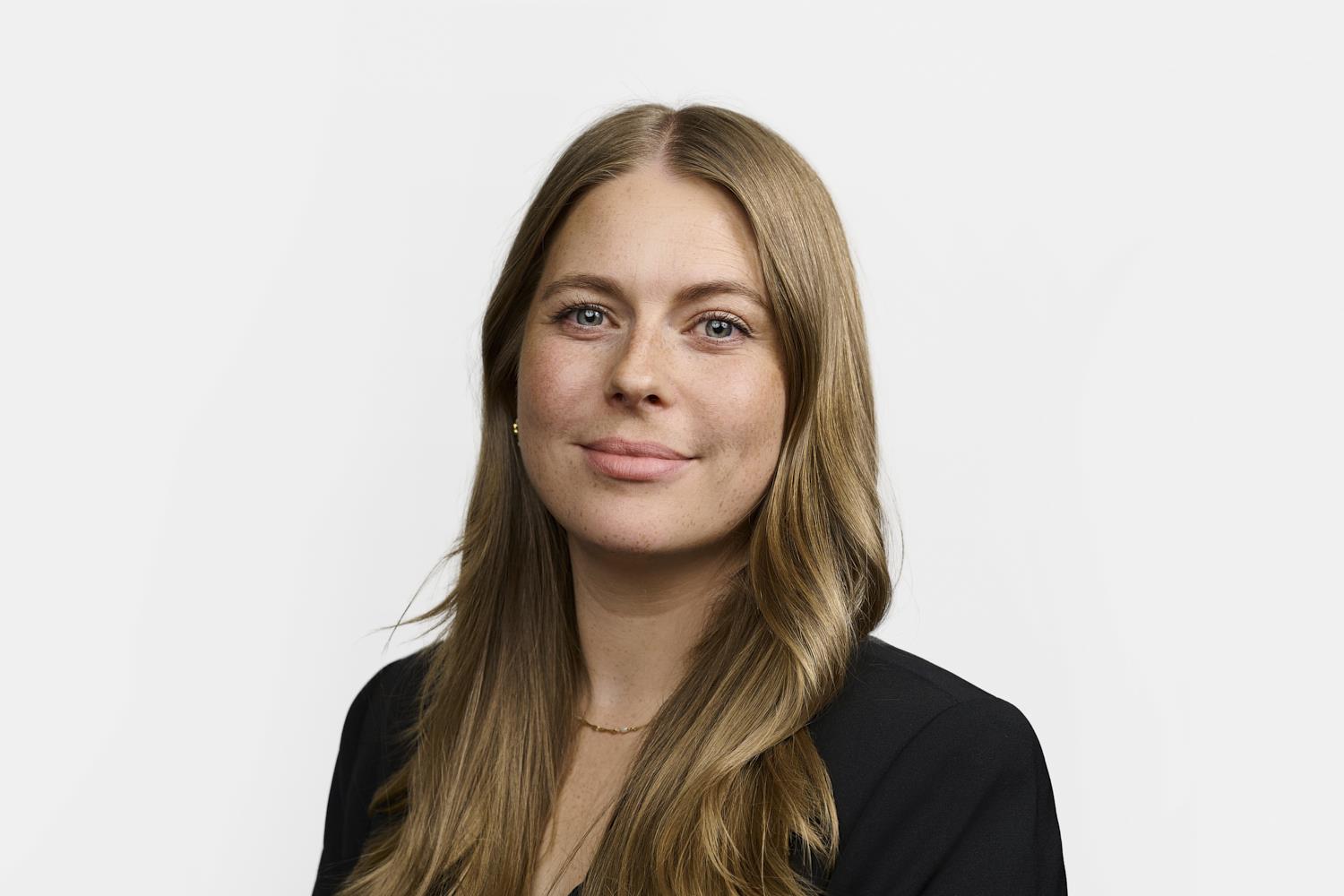 Realmæglerne Silkeborg v / Lene Bang & Connie Halberg - 1