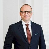 Primary image (AI selected)