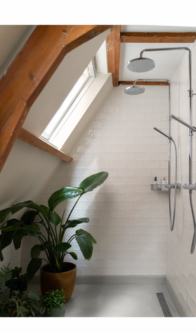 Primary image (AI selected)