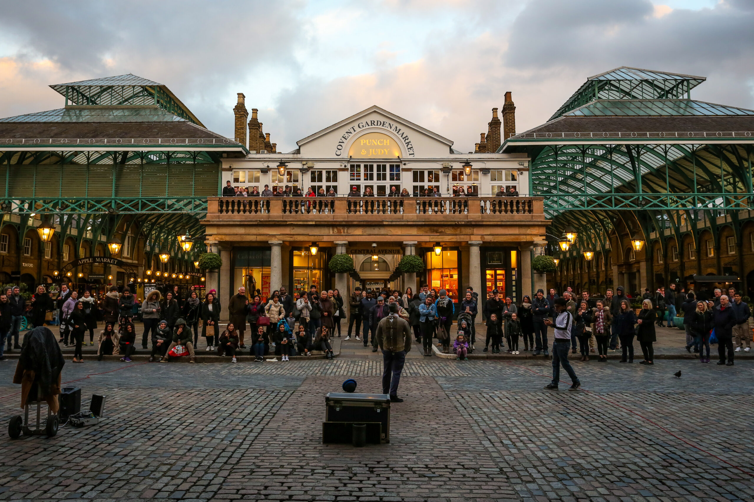 Primary image (AI selected)