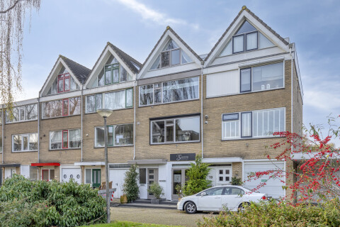 Veni Vendi, makelaars en taxateurs - 1