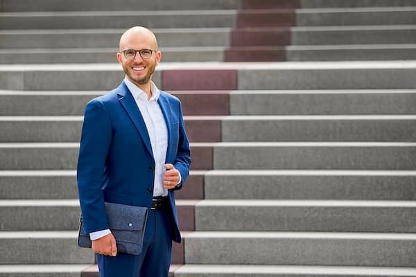 W4 Immobilienmakler GmbH - 1