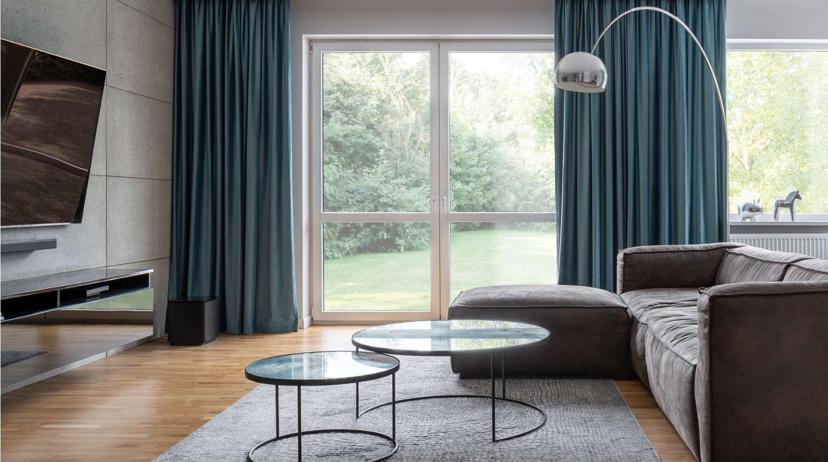 We Do Estates Biuro Nieruchomości - 1